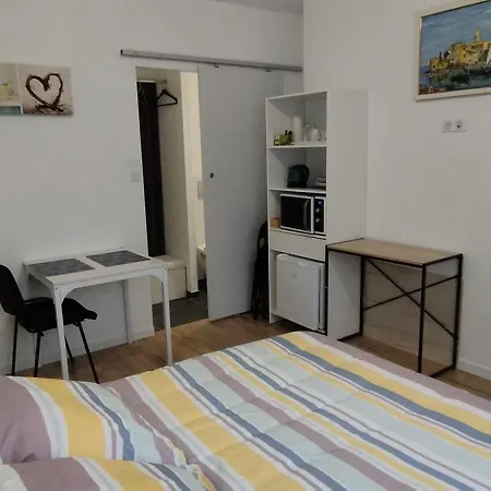 Neuf Avec Acces Independant 3* Poitiers